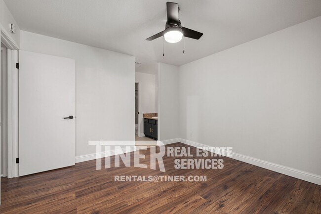 Building Photo - 7586 Waterwillow Dr