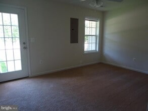 Building Photo - 23196 Westwood Ct