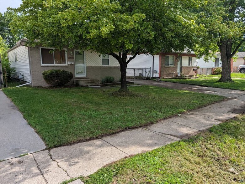 Building Photo - 20473 Vermander Ave