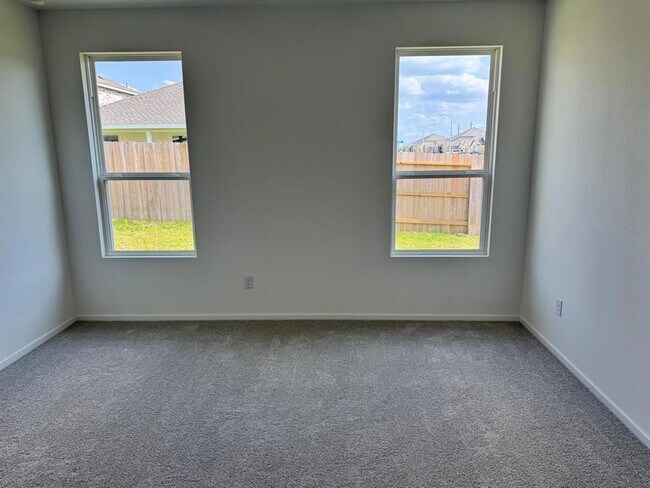 Building Photo - 26643 Prairie Smoke Ln