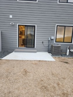 Building Photo - 502 E 2nd Ave