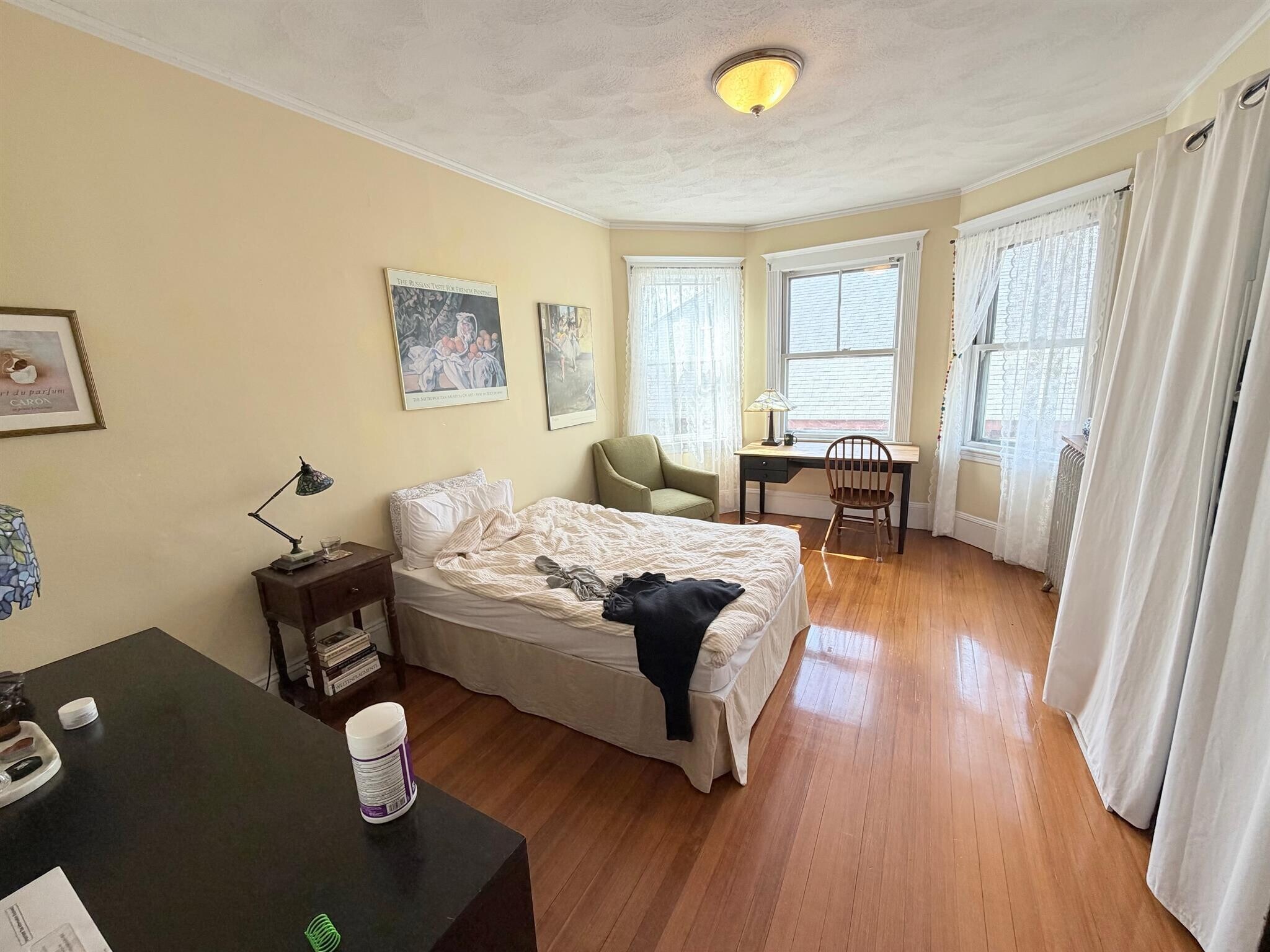 Building Photo - 77 College Ave