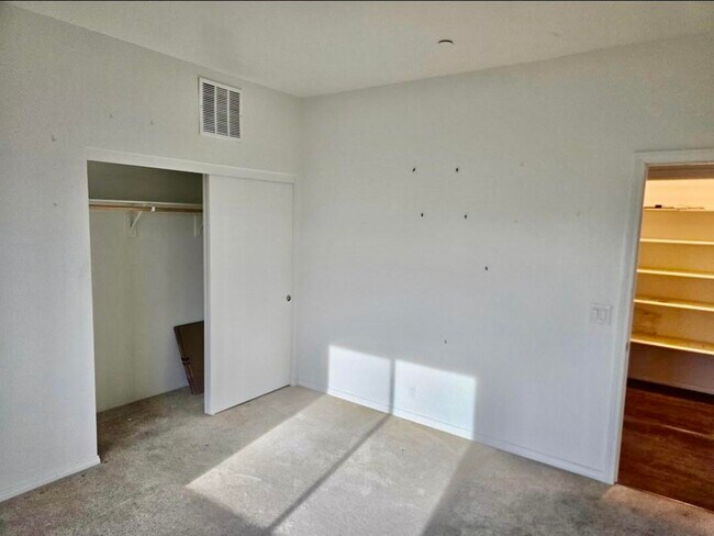 Building Photo - 68271 Cll Cerrito