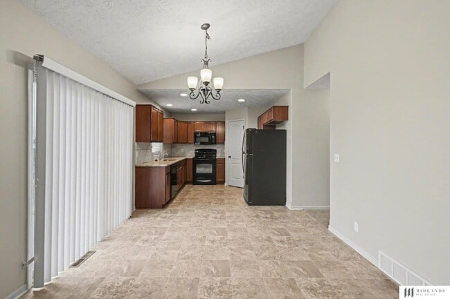 Building Photo - 16603 Dora Hamann Pkwy