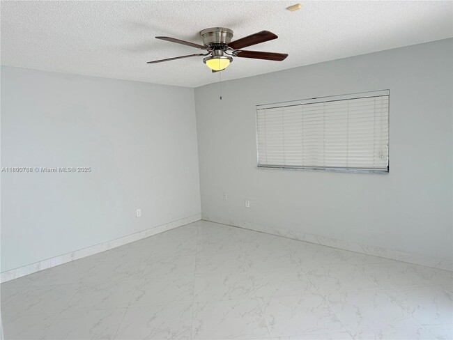 Building Photo - 8208 SW 81st Pl
