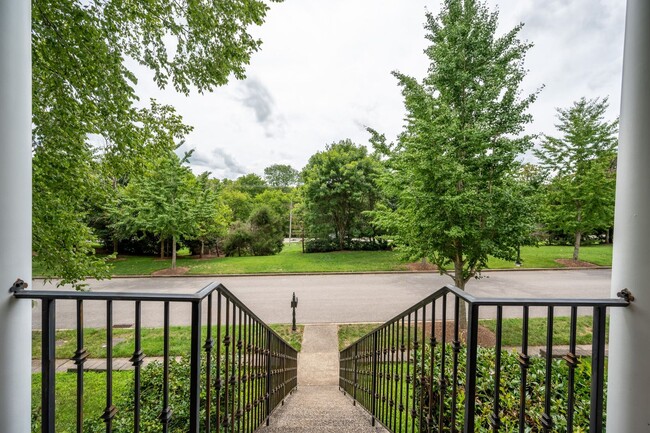 Building Photo - **LUXURIOUS GATED COMMUNITY IN FRANKLIN ZO...