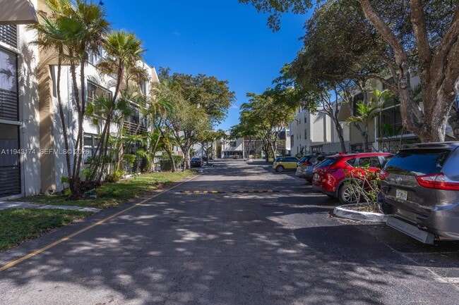 Building Photo - 20291 NE 30th Ave