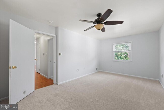 Building Photo - 13724 Lynhurst Dr
