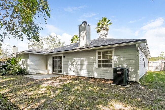 Building Photo - 4560 Arch Creek Dr S