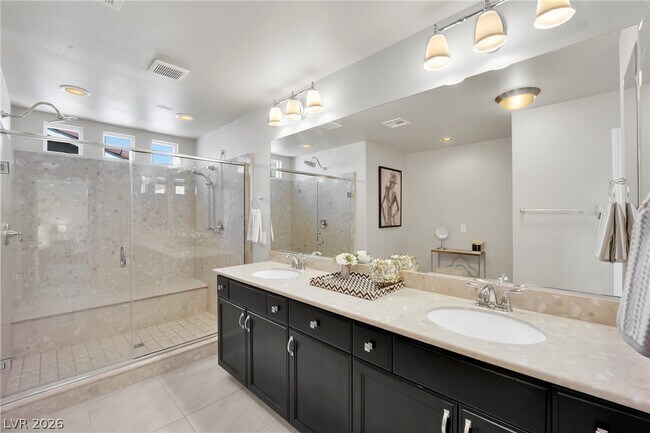 Building Photo - 9770 Hawk Crest St