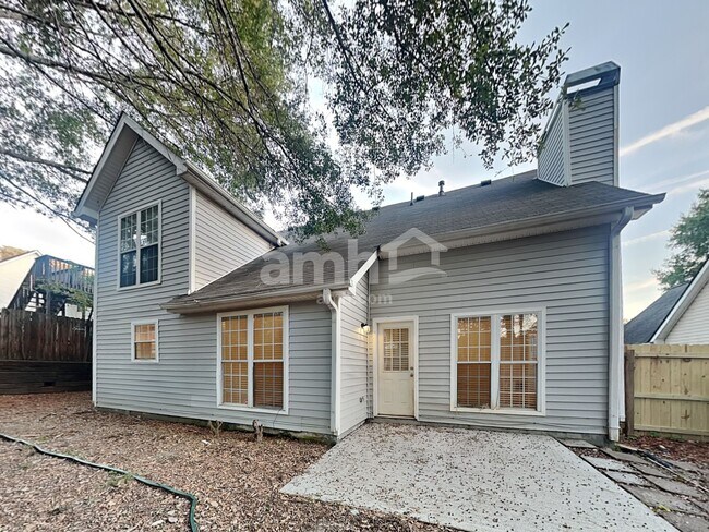 Building Photo - 670 Old Johnson Rd