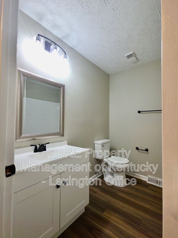 Building Photo - 2853 Snow Rd