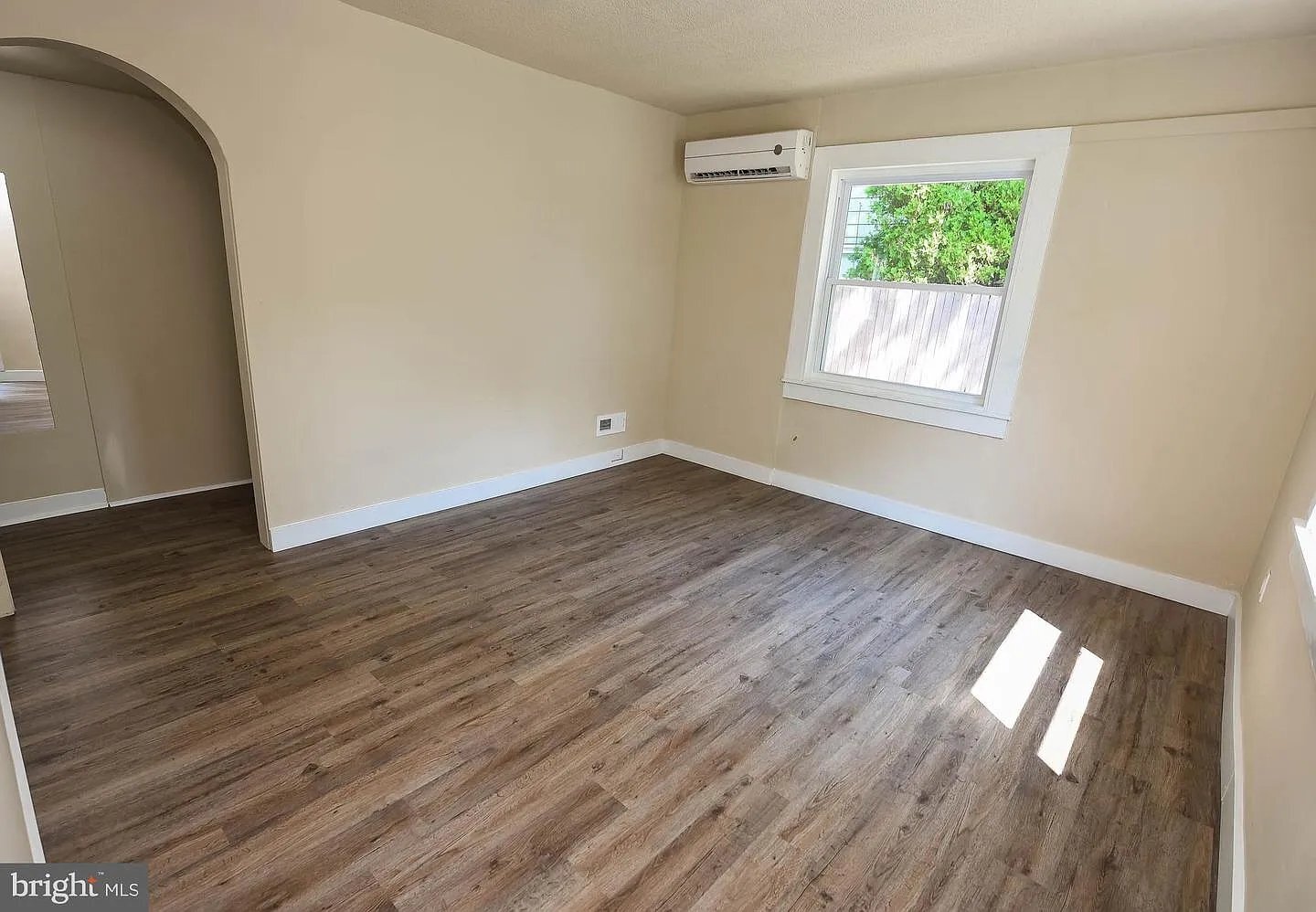 Building Photo - 1014 Cecil St