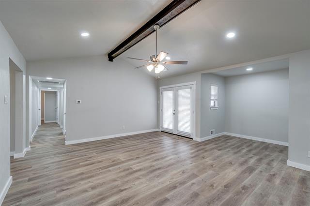 Building Photo - 1614 Matagorda Dr