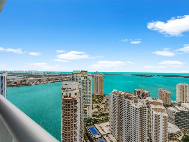 Building Photo - 465 Brickell Ave
