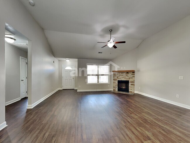 Building Photo - 4 Milo Ct