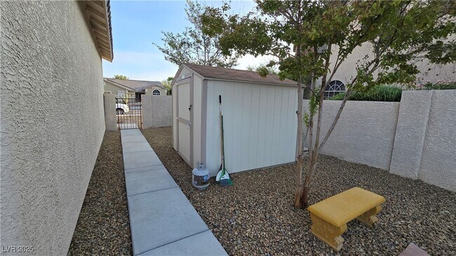Building Photo - 6140 Peggotty Ave