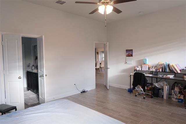 Building Photo - 5928 Pine River Ln