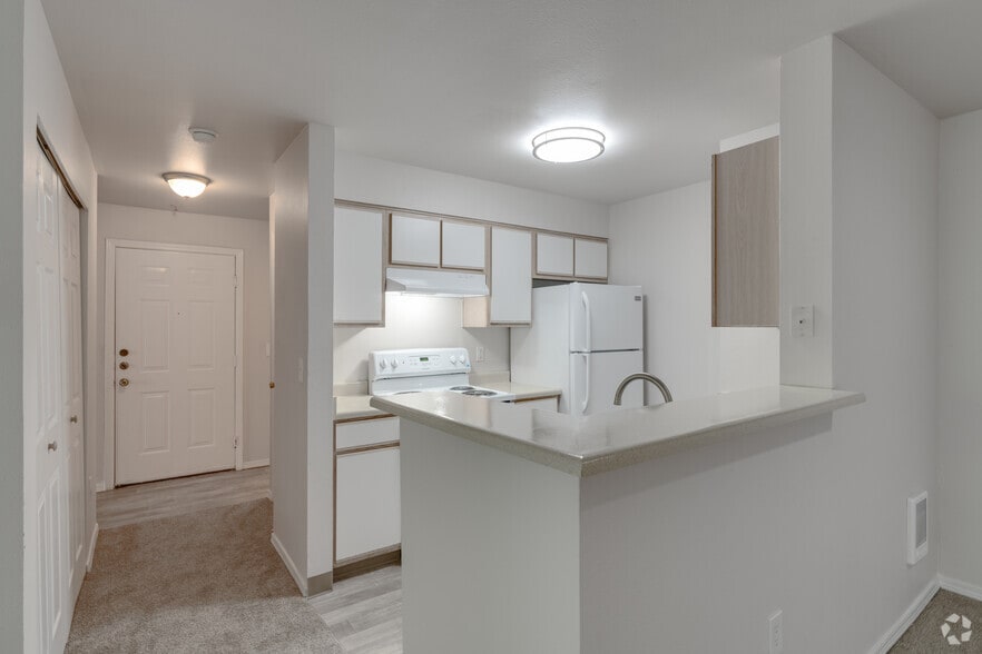 Primary Photo - Cambridge Crossing Apartments