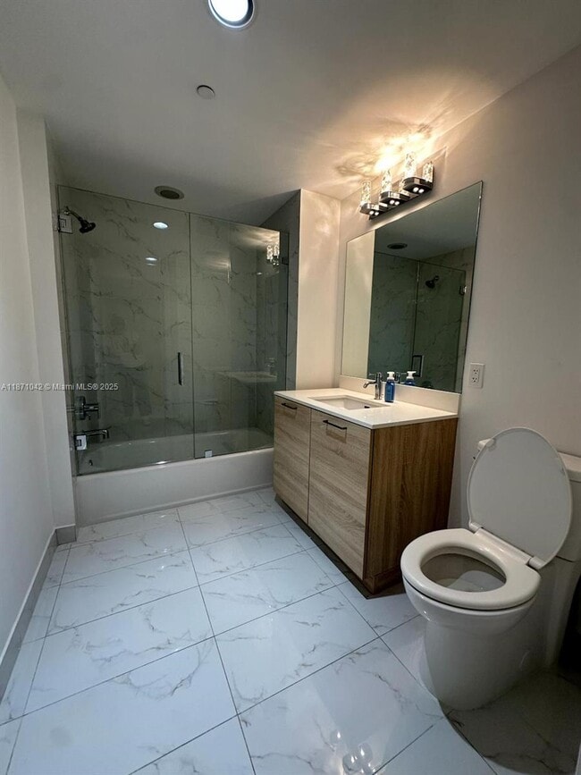 Building Photo - 16385 Biscayne Blvd