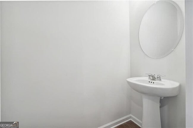 Building Photo - 5207 Canberra Dr