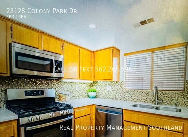 Building Photo - 23128 Colony Park Dr