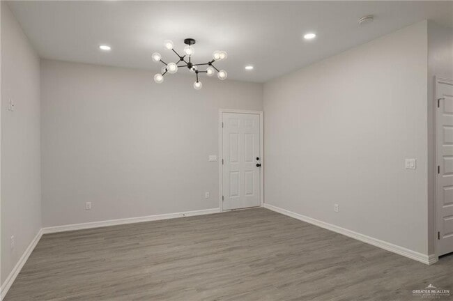 Building Photo - 4508 Larkspur Ave