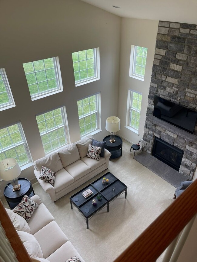 Building Photo - COMING SOON - HYETTS CROSSING