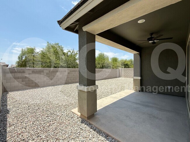 Building Photo - 15125 W Portland St