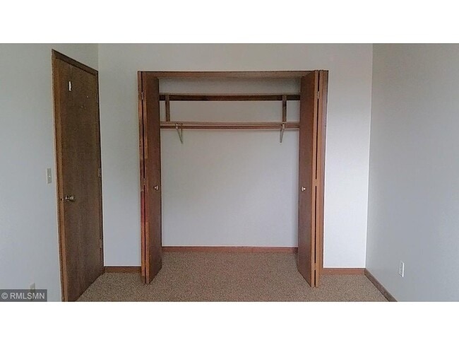 Building Photo - 111 1/2 N Main St