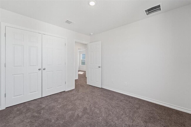 Building Photo - 4908 Plum Peach Bend