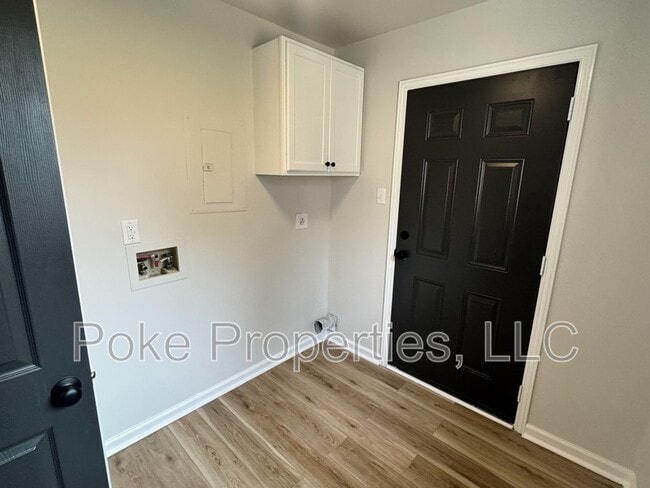 Building Photo - 4210 Waterwood Dr