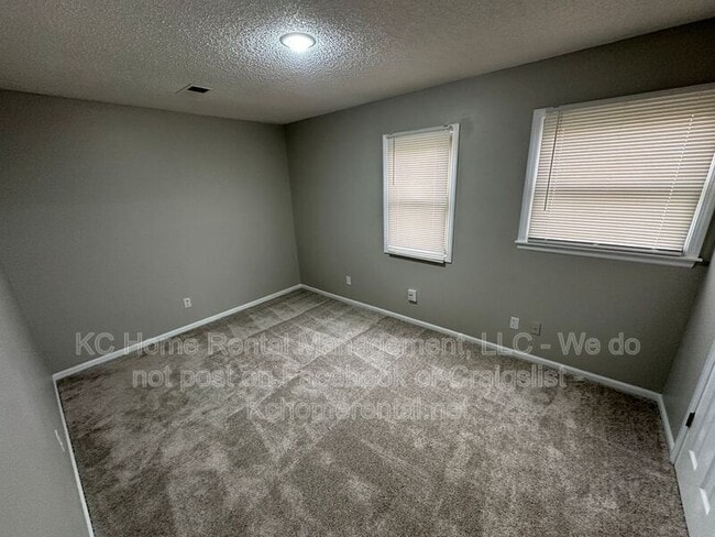 Building Photo - 1259 Petzold Dr