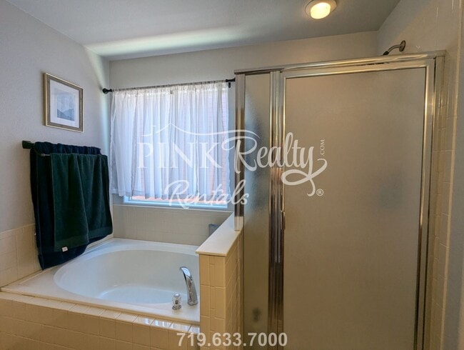 Building Photo - 2653 Shannara Grove