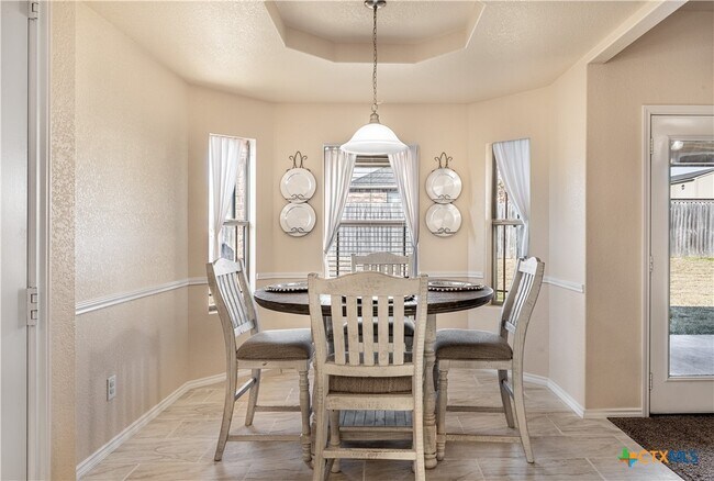 Building Photo - 605 Cody James Dr