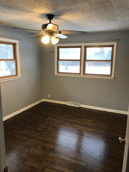 2nd Bedroom - N136W14329 Bonniwell Rd