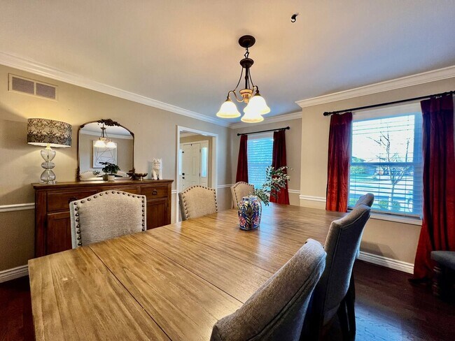 Building Photo - Executive home in West Chester Game Room H...
