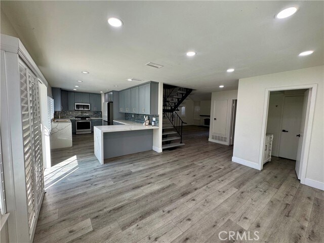 Building Photo - 3187 Westhaven Dr