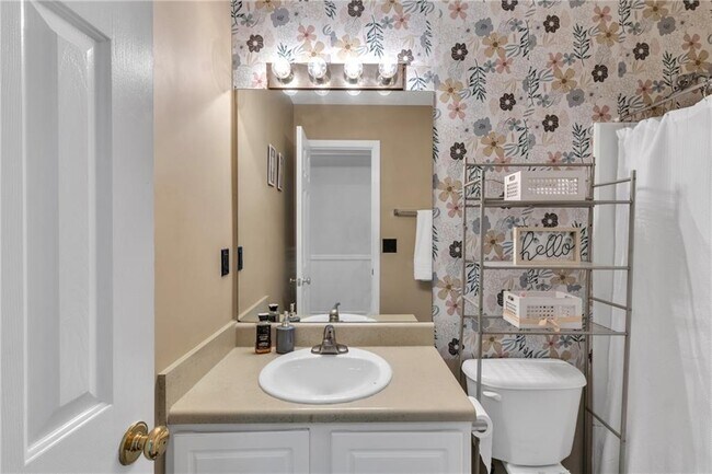 Building Photo - 2713 Ashleigh Ln