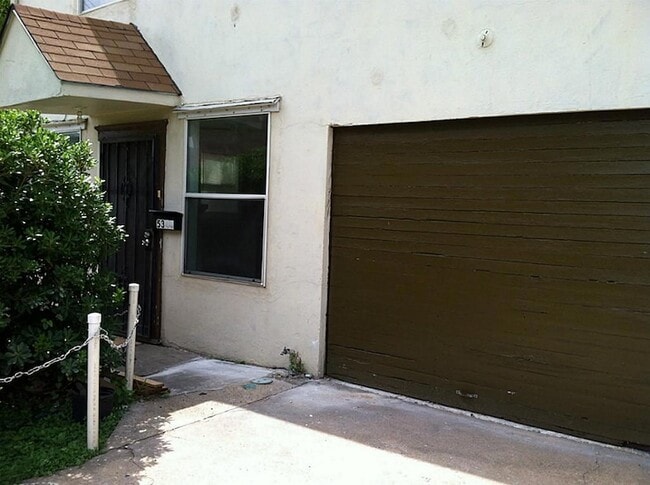 Building Photo - 5344 Leeland St