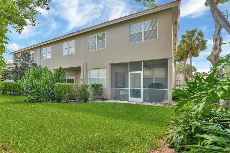 Building Photo - 20951 Via Jasmine