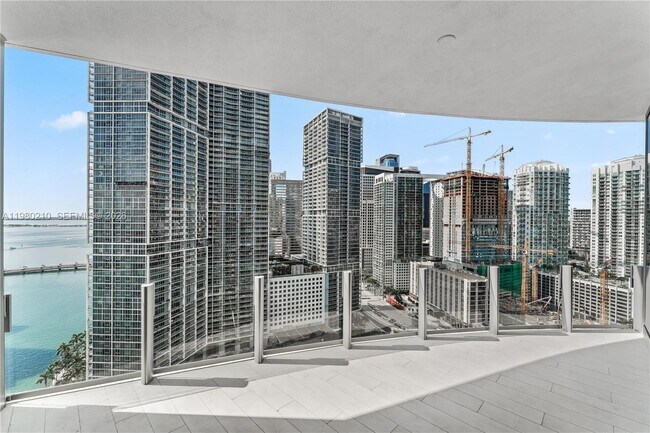 Building Photo - 300 Biscayne Blvd Way