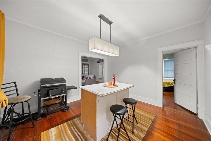 Dining Room - 1104 N 8th Ave