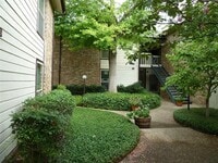 Building Photo - 7107 Holly Hill Dr