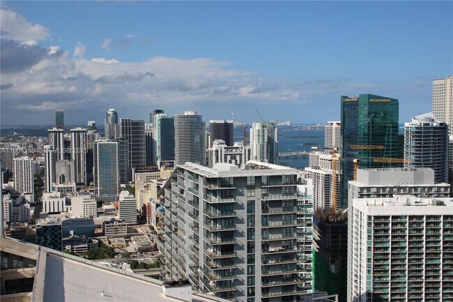 Building Photo - 801 S Miami Ave