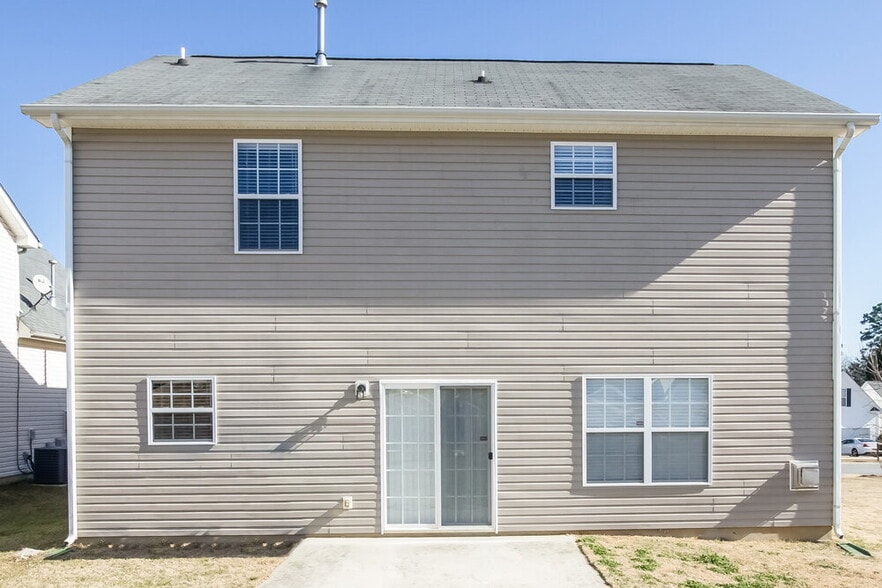Building Photo - 3012 Clover Rd NW