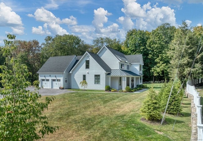 Building Photo - 134 Branchville Rd
