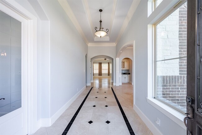 Building Photo - 12955 Lake Parc Bend Drive