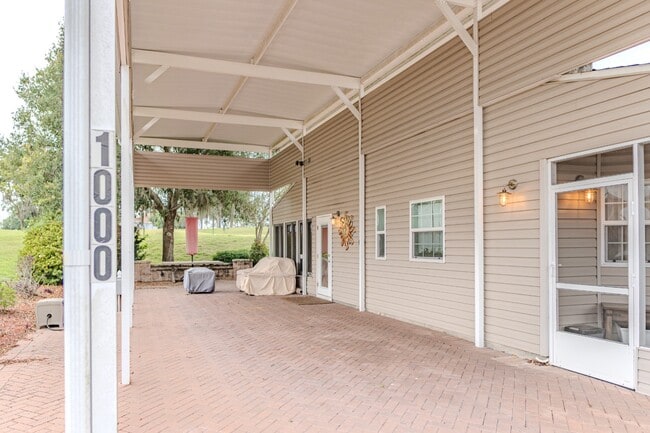 Building Photo - 1000 Deer Creek Blvd