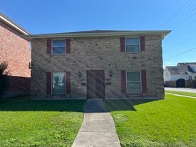 Building Photo - 6803 Louisville St